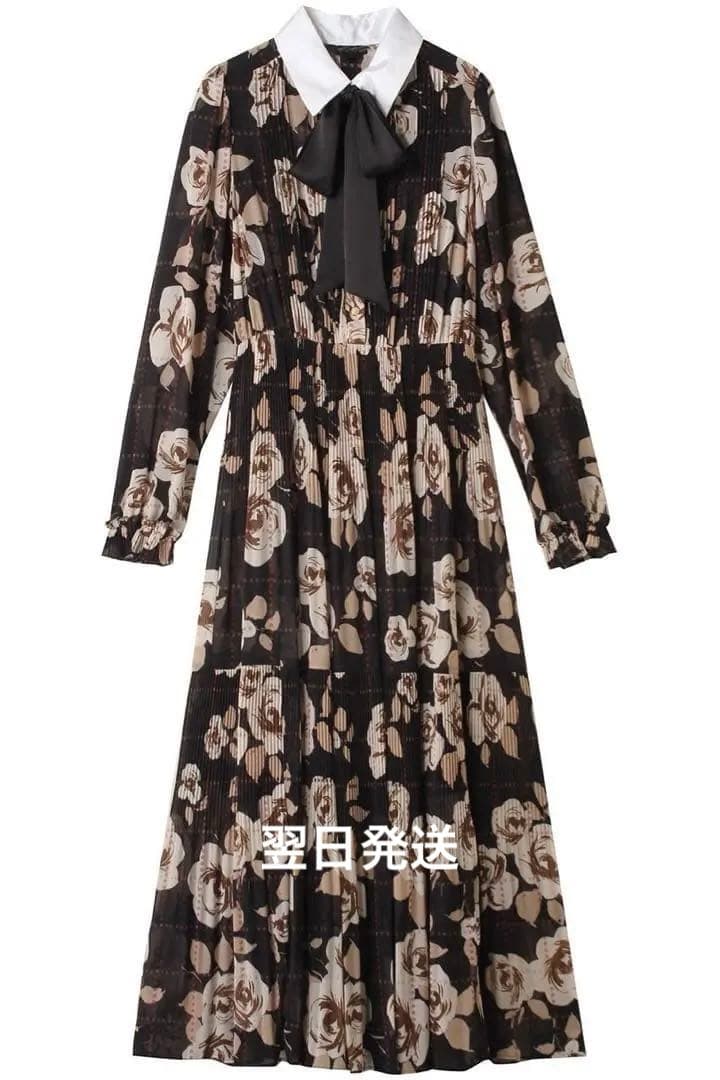 polyester chiffon ボウタイワンピース 内田有紀さん着用 内田有紀 来月50歳も衰え知らずの美貌披露「50歳ってまだまだ