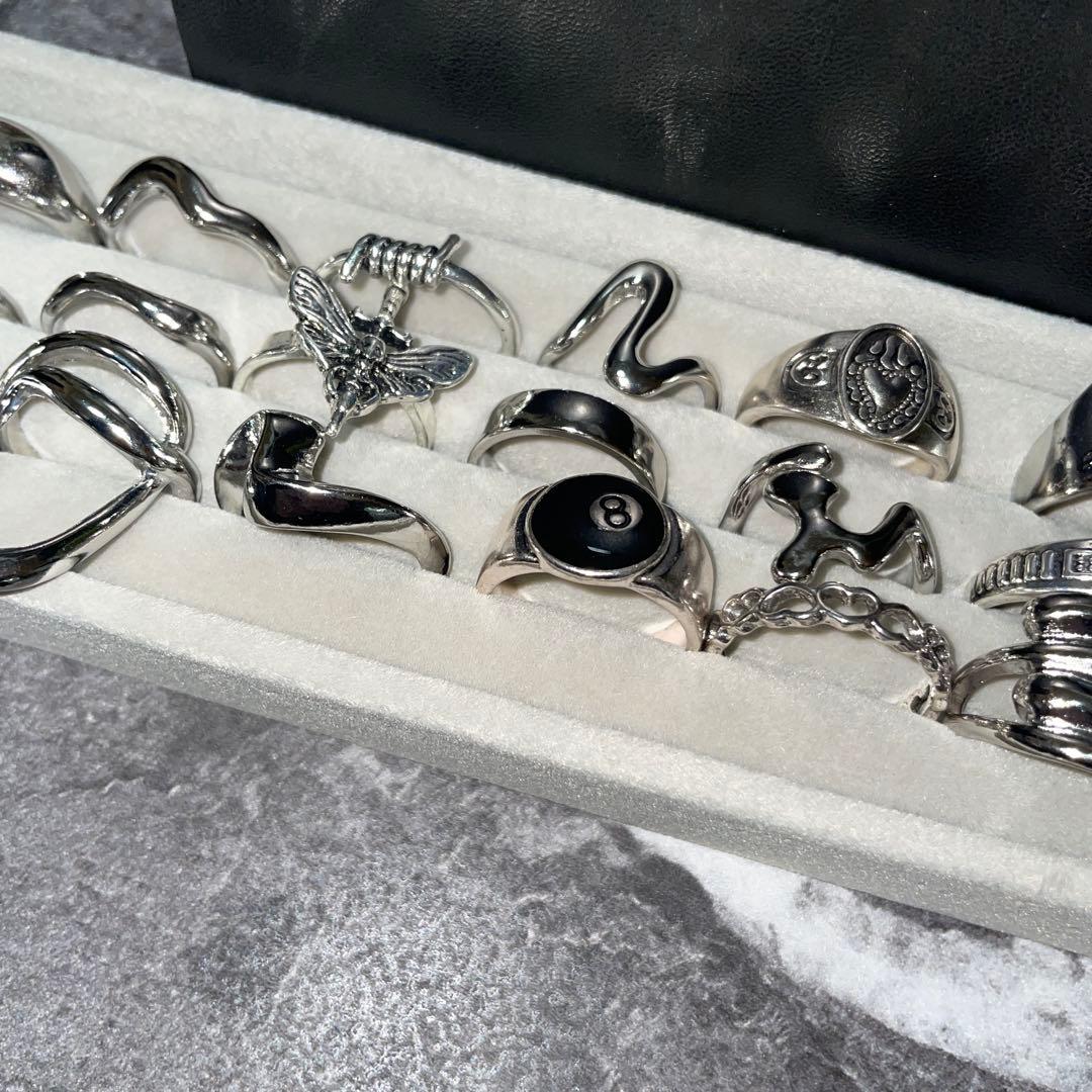 メンズ シルバーアクセサリー まとめ売り - メルカリ