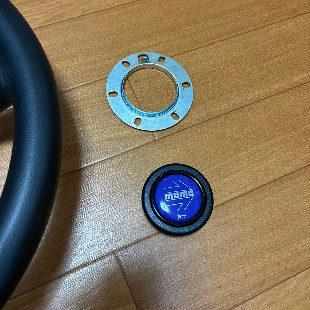 momo ステアリングホイール 黒/紫 - メルカリ