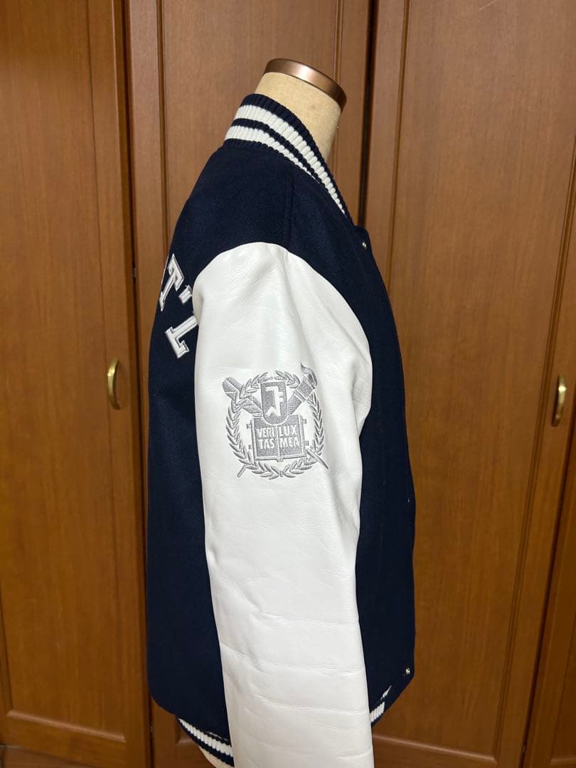 韓国ソウル大学 公式スタジアムジャンパー - メルカリ