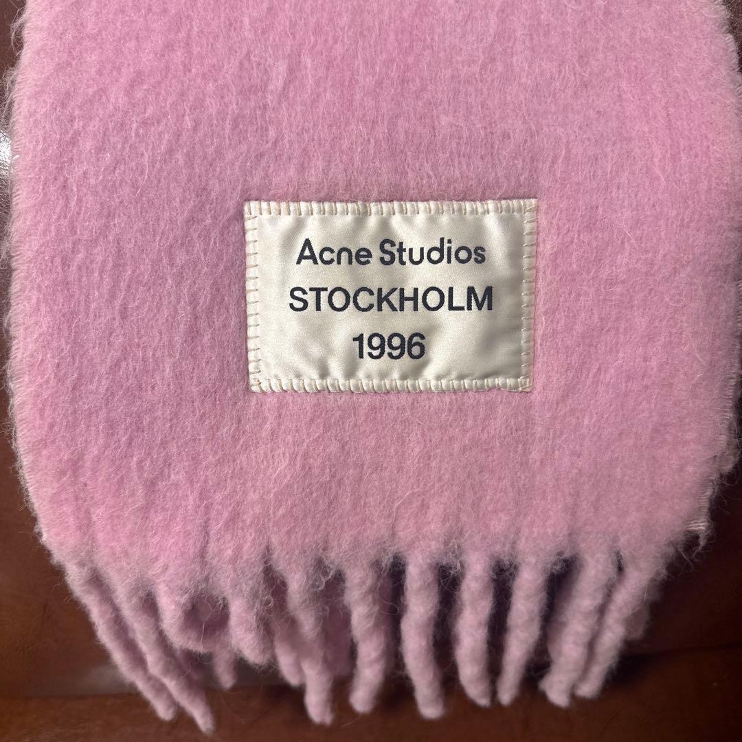 Acne Studios ロゴラベルフリンジスカーフ マフラー ピンク 中町綾