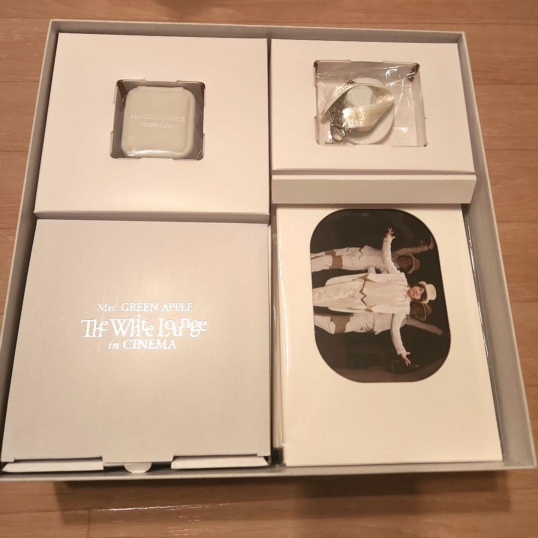 新品未使用】ザホワイトラウンジ 初回限定BOX グッズ - メルカリ
