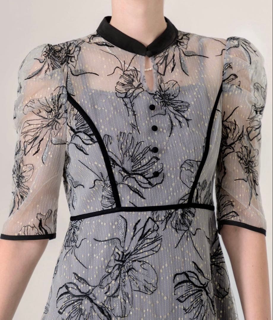 leja パイピングハイネック花柄ラメレースワンピースドレス 今田美桜