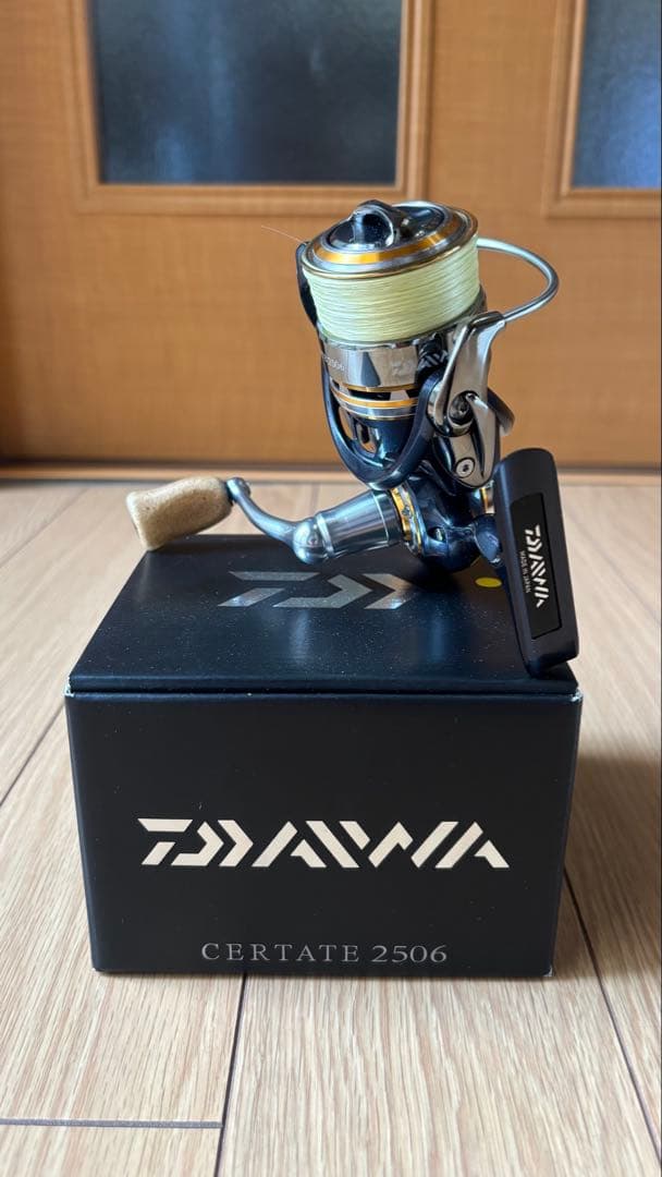 【美品】　DAIWA CERTATE2506 Amazon | ダイワ(DAIWA) スピニングリール 16 セルテート 2506(2500