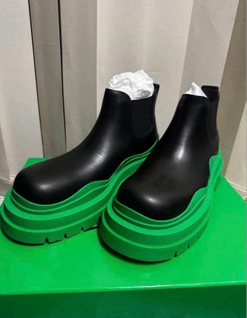 新品未使用】Bottega Veneta タイヤブーツ size 44+ - メルカリ