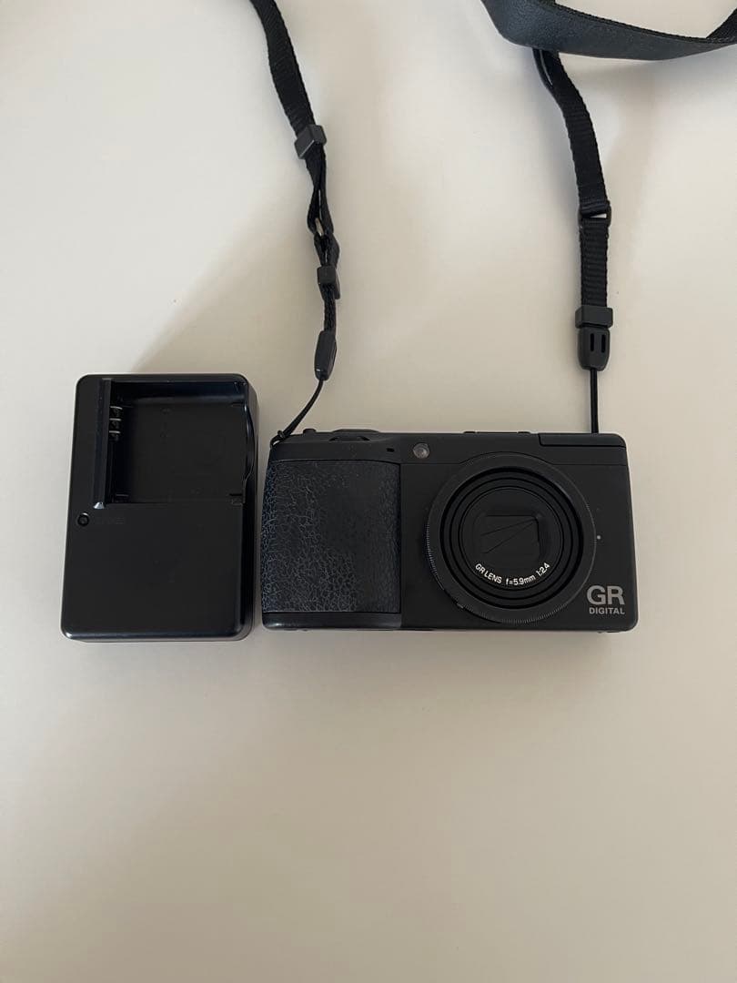 GR DIGITAL Ⅱ リコーからGR DIGITAL第2弾が登場--1001万画素の「GR DIGITAL II