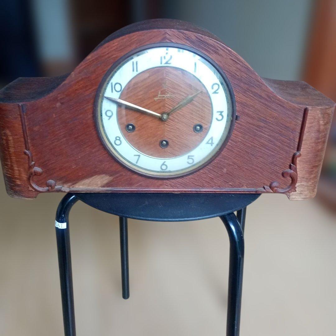 Meomeo Jungans 木製振り子時計 Chambre＞アーチの振り子時計 ブラウン | 福井県鯖江市 | 三越伊勢丹