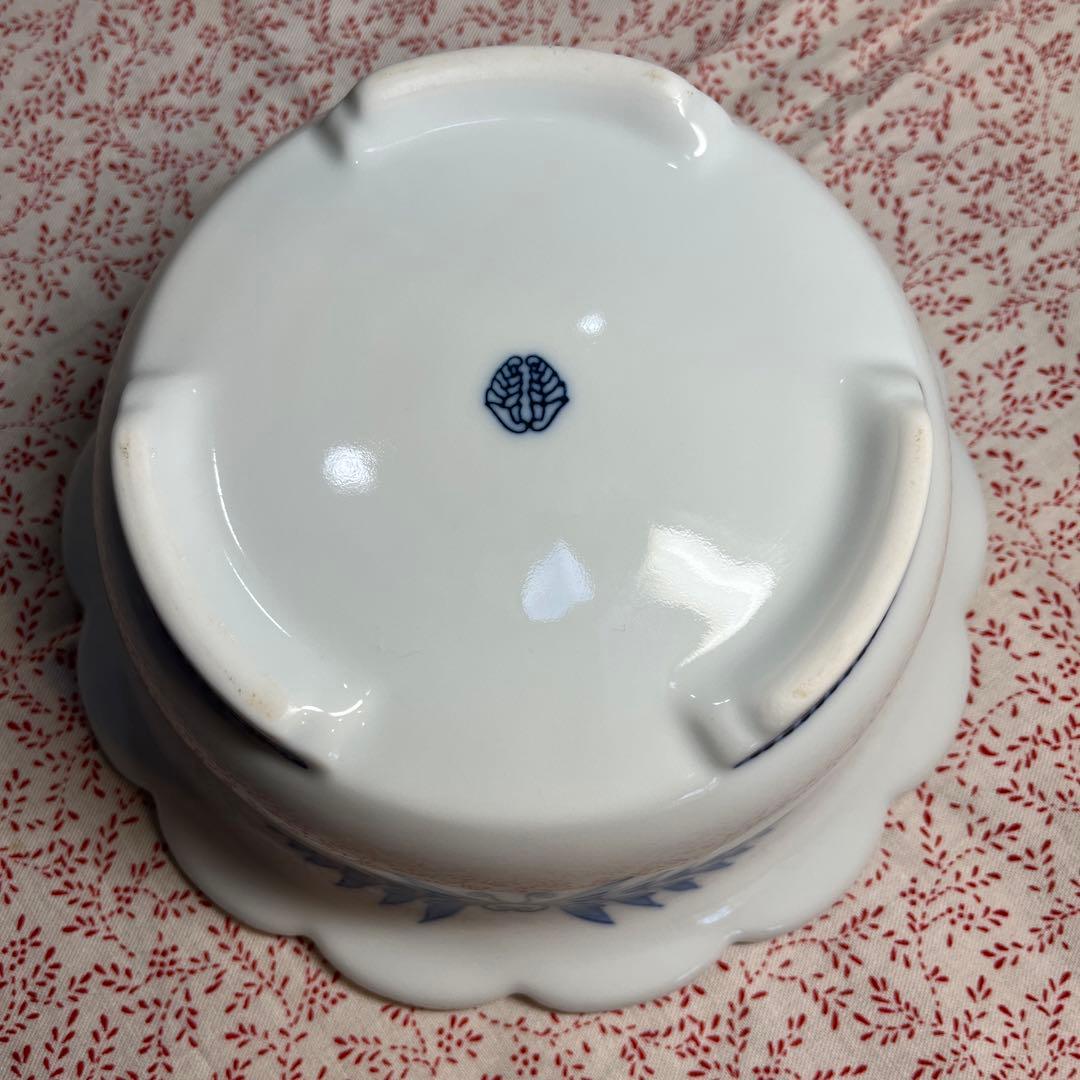 鍋島御庭焼窯 市川光春作「色鍋島蝶文様灰皿」 - メルカリ