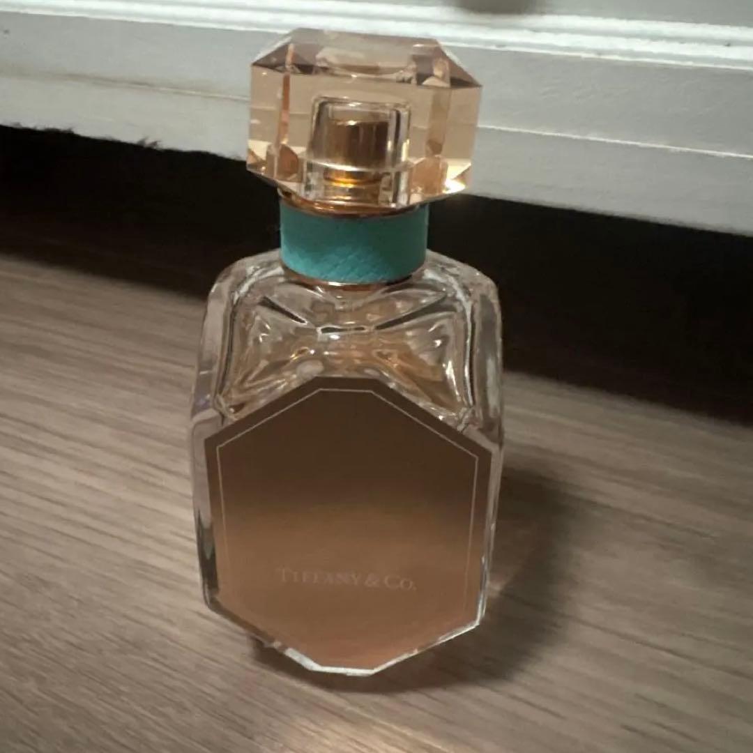 香水Tiffany & Co. Rose Gold 50ml Tiffany & Co. Rose Gold Eau de Parfum, 2.5 oz. | Tiffany & Co. CA