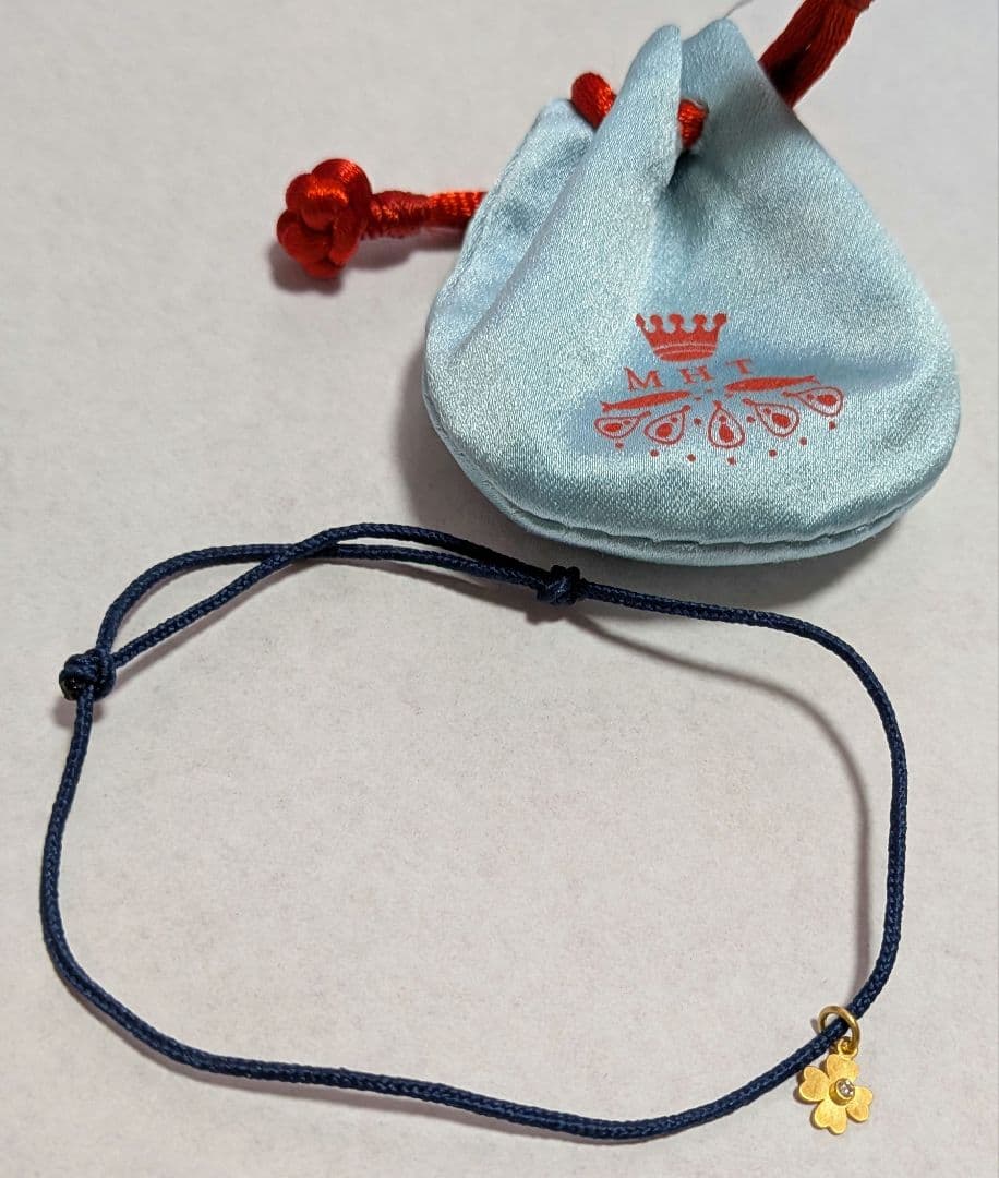 マリーエレーヌドゥタイヤック コードブレスレット　花　フラワー レインボームーンストーン “タイニー・マルグリット” コード