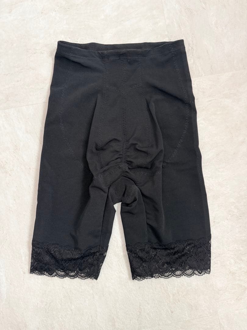 グラントイーワンズ レギュラーガードル 骨盤ガードル 70サイズ - メルカリ