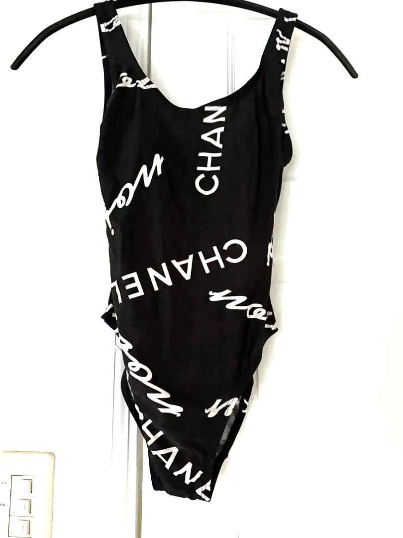 新品！CHANEL ブラック ワンピース水着 - メルカリ