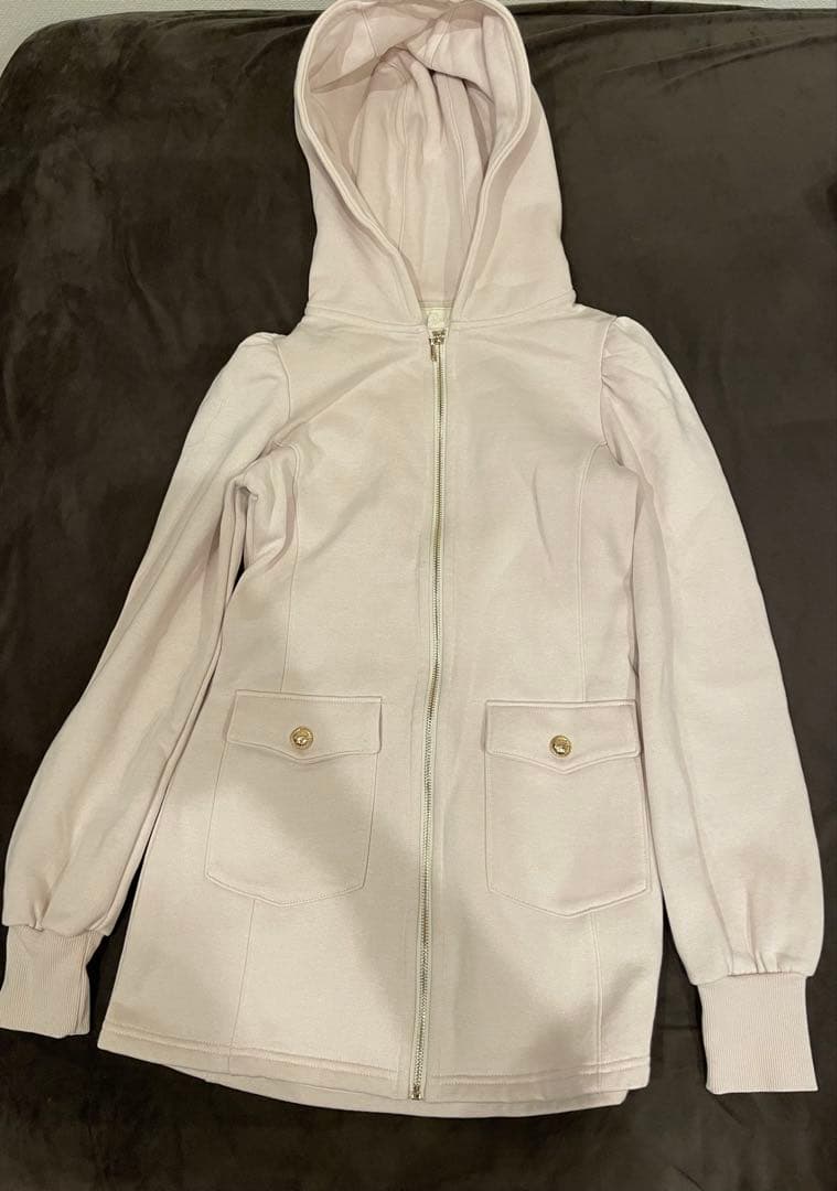 Rady くびれ ジップフーディーミニワンピース - メルカリ