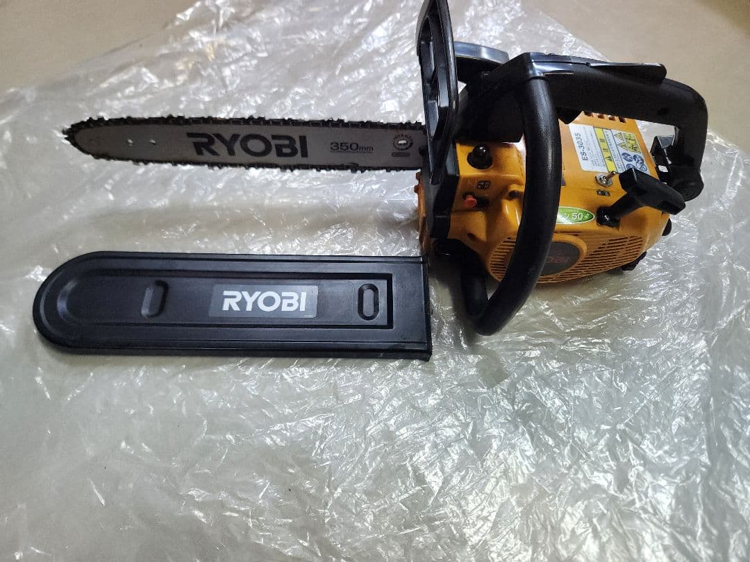 リョービ　エンジンチェーンソーES 3035 京セラ(リョービ) エンジン式チェンソー ES-3035 4051001 350mm ( 1台