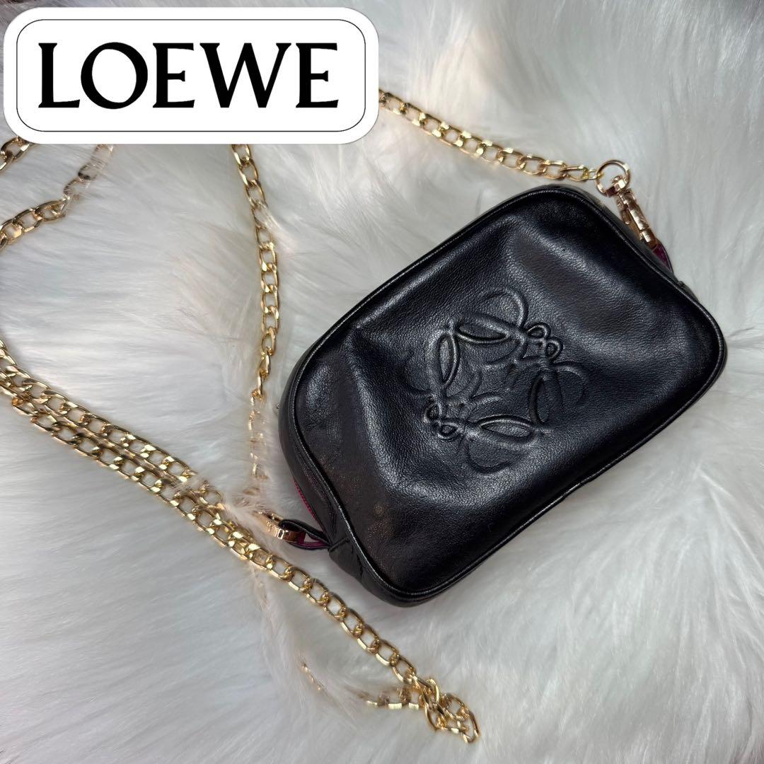 ロエベ loewe アナグラム　ロゴ　ポーチ　チェーン　ショルダー　レザー　黒 LOEWE ブレスレットポーチ ショルダーバッグ アナグラム – LE CHIEN