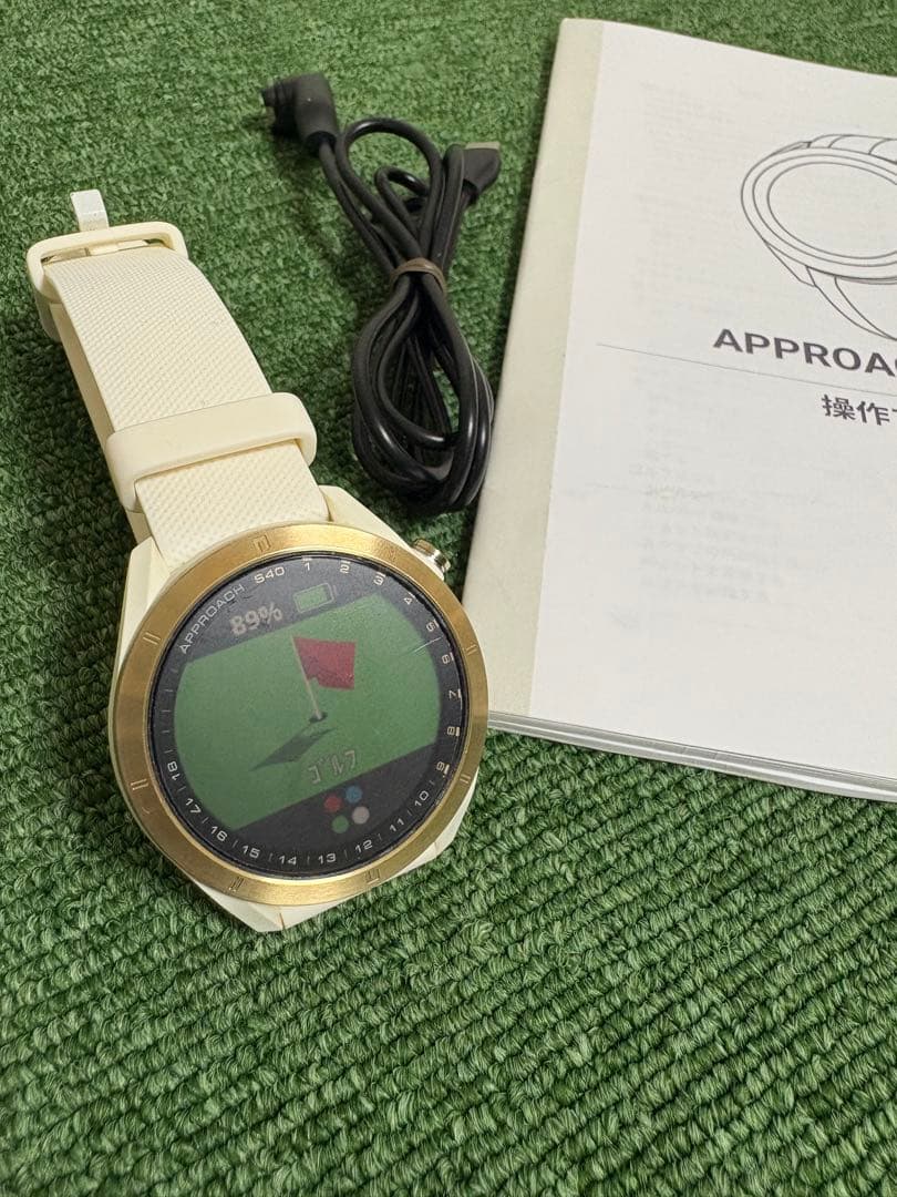 ★GARMIN APPROACH S40ホワイト　美品 Amazon | GARMIN(ガーミン) Approach Approach S40 GRAY 010-02140-20