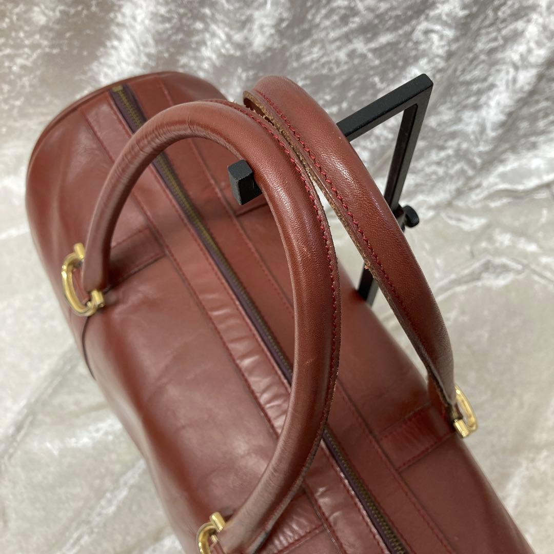 cartier マストライン ミニボストンバック ロゴ刻印 ボルドー - メルカリ