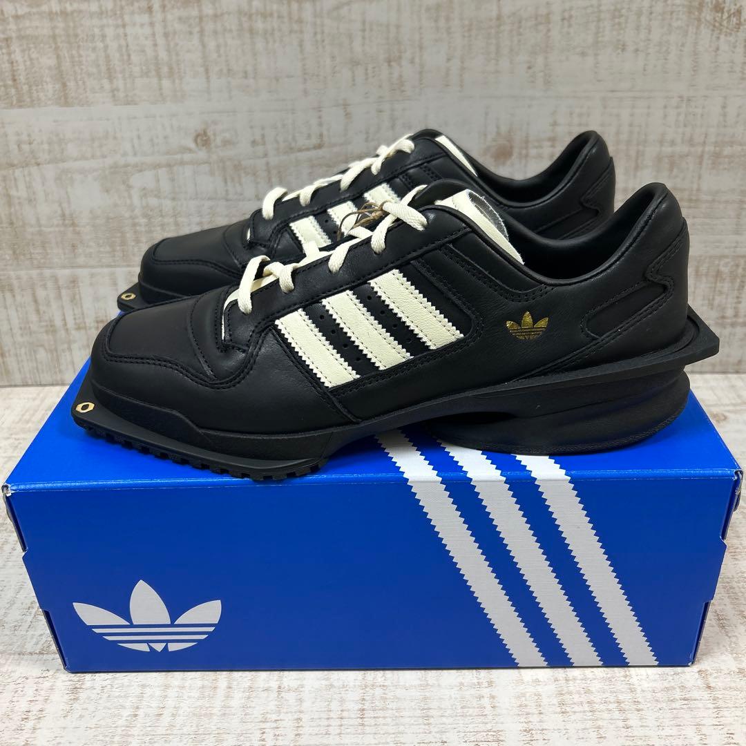 adidas FORUM SQ W CBLACK/CREWHT/GOLDMT - メルカリ