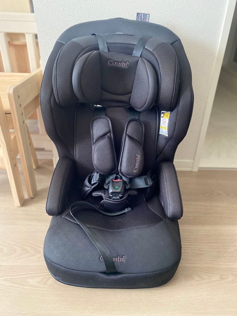 Combi チャイルドシートジョイトリップアドバンス ブラック2025購入⭐︎美品 楽天市場】コンビ ジョイトリップ アドバンス ISOFIX エッグショック