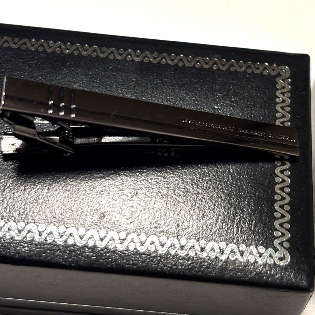 バーバリーブラックレーベル ネクタイピン カフス2セット 1回使用 極美