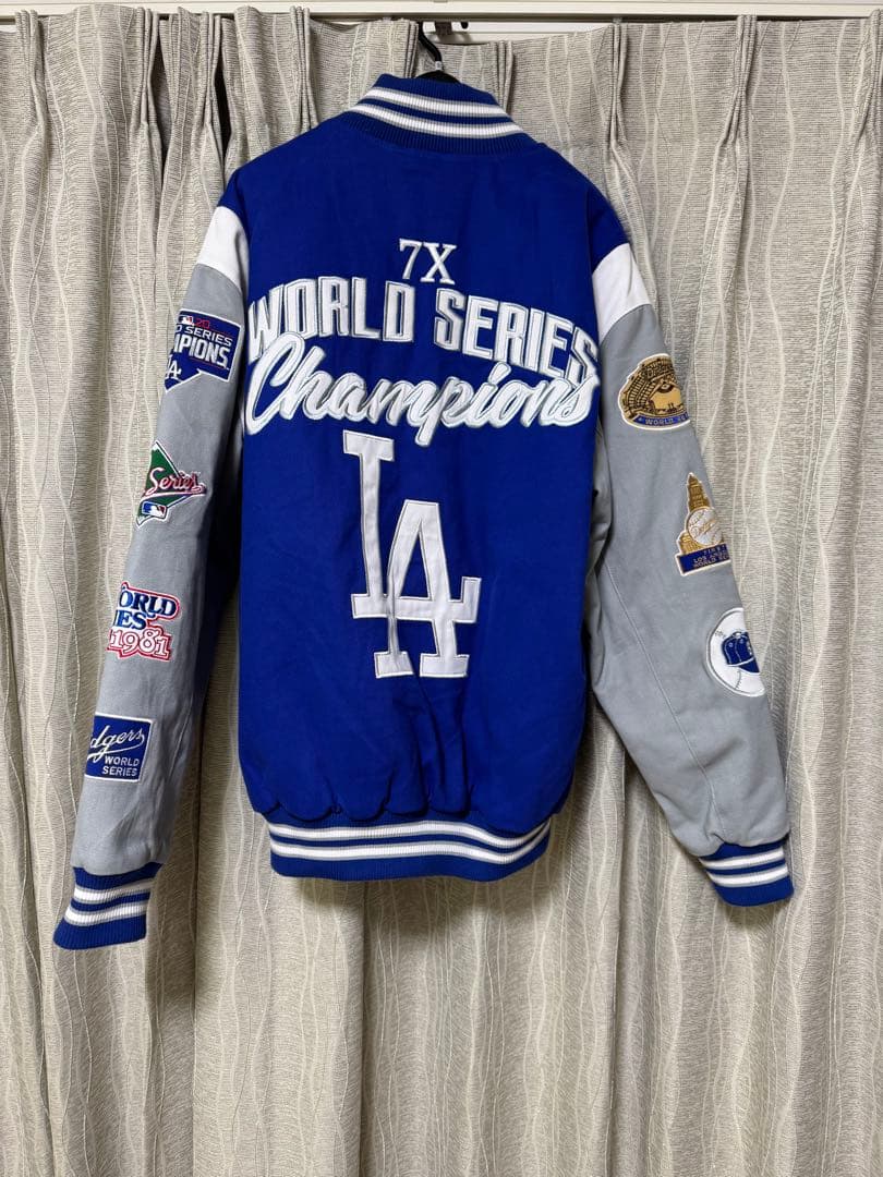 ロサンゼルス ドジャース ワールドシリーズチャンピオン スタジャン M