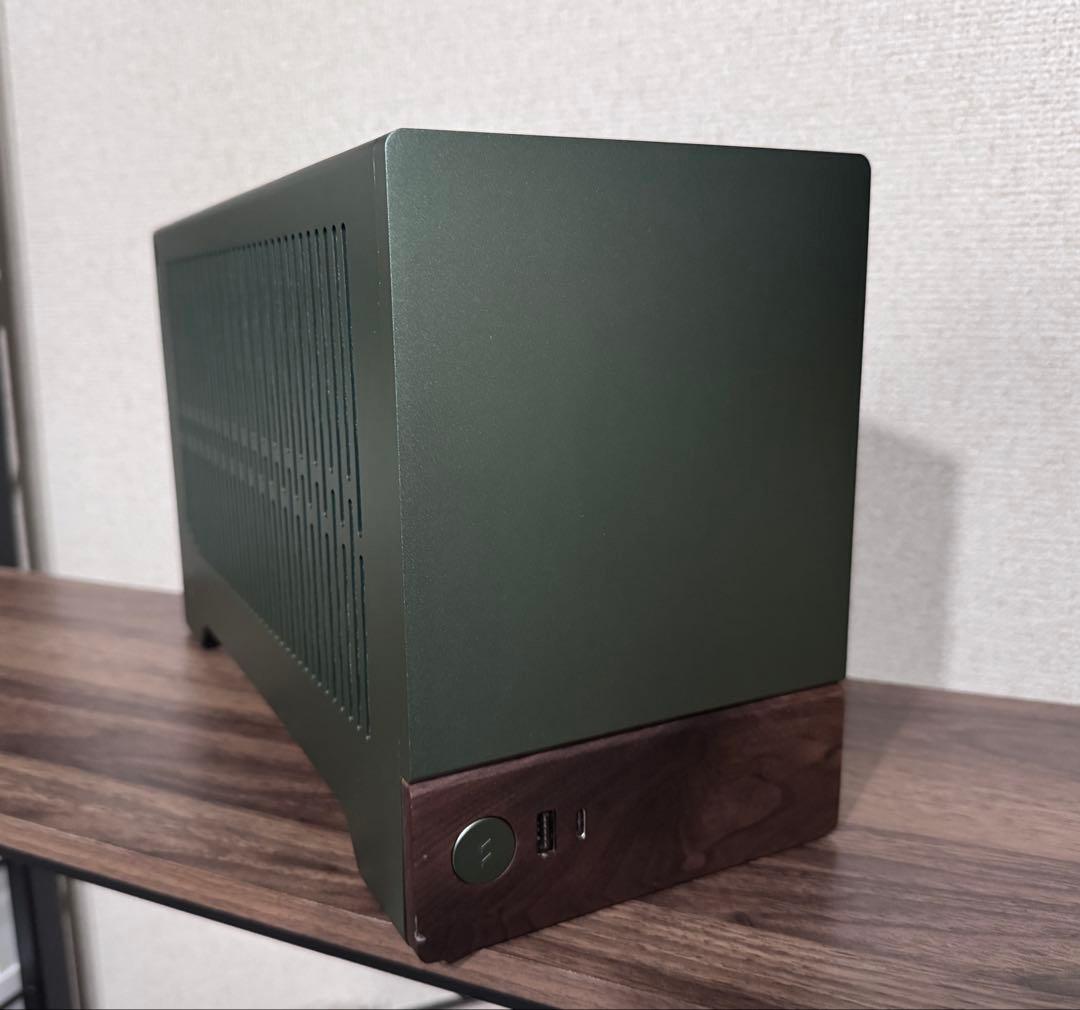 Fractal Design Terra Mini-ITX PCケース ジャンク Terra_Jade_03-Left-Back-