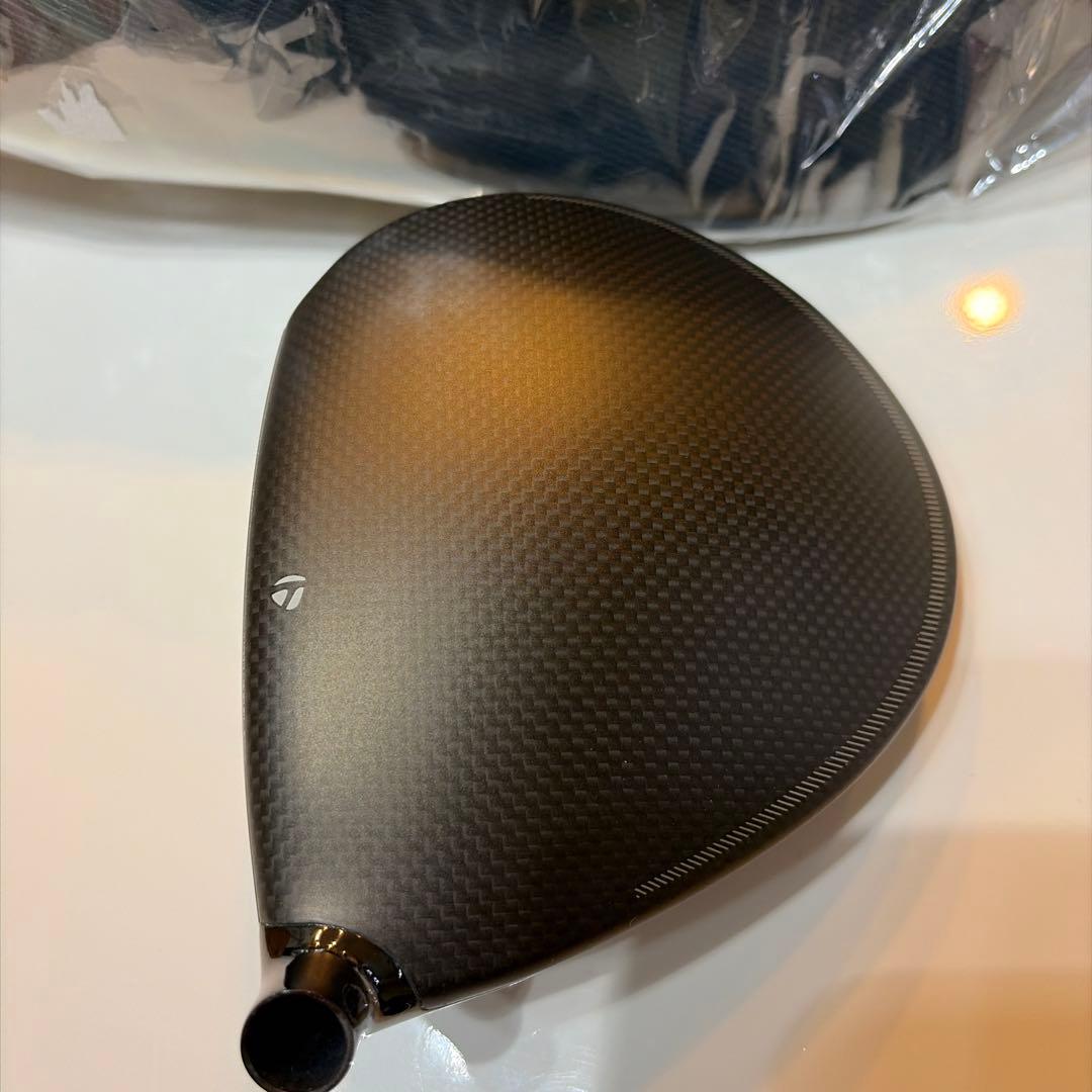 テーラーメイド Qi4D コア ドライバー 10.5度 ヘッド・カバーのみ