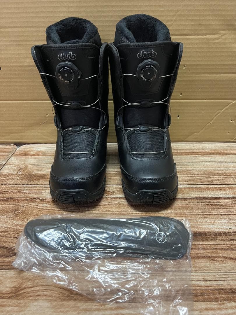 新品・未使用品 DUB 23cm スノーボードブーツ 24-25 ZUMA ブーツ BULK TGF：正規品/スノボー/ボード用ブーツ/ズマ
