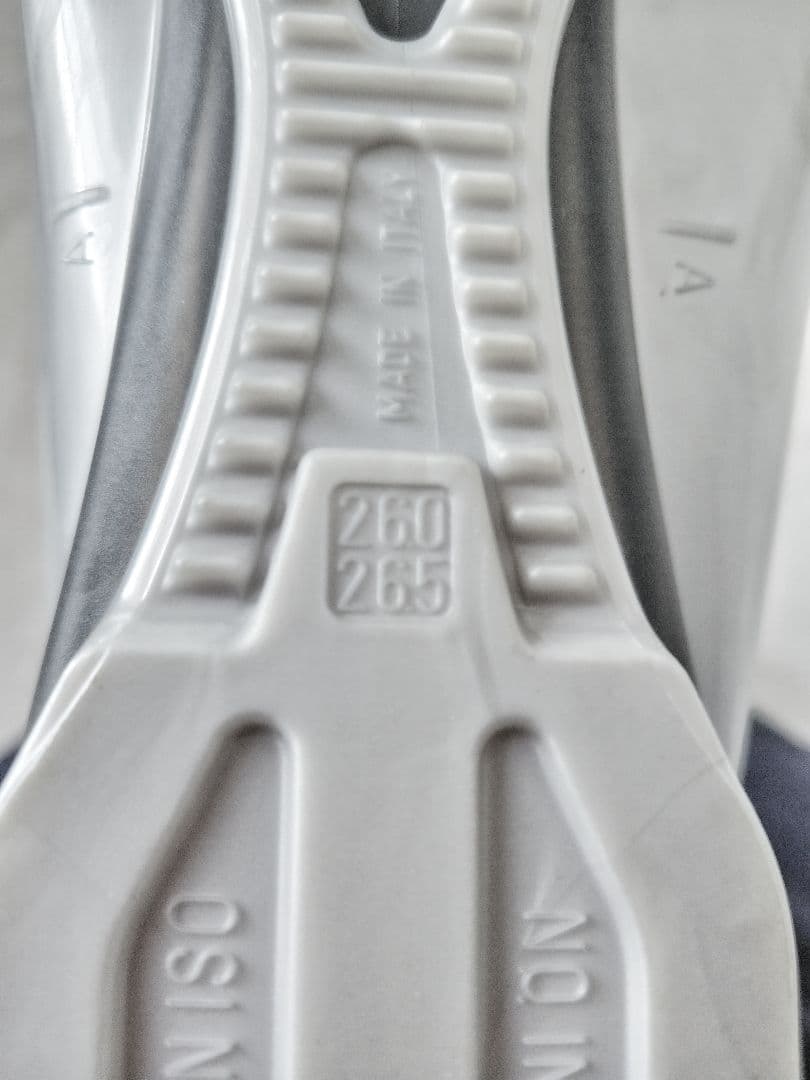 ★美品★HEAD スキー用ブーツ シルバー 収納バッグ（26.0〜26.5cm）