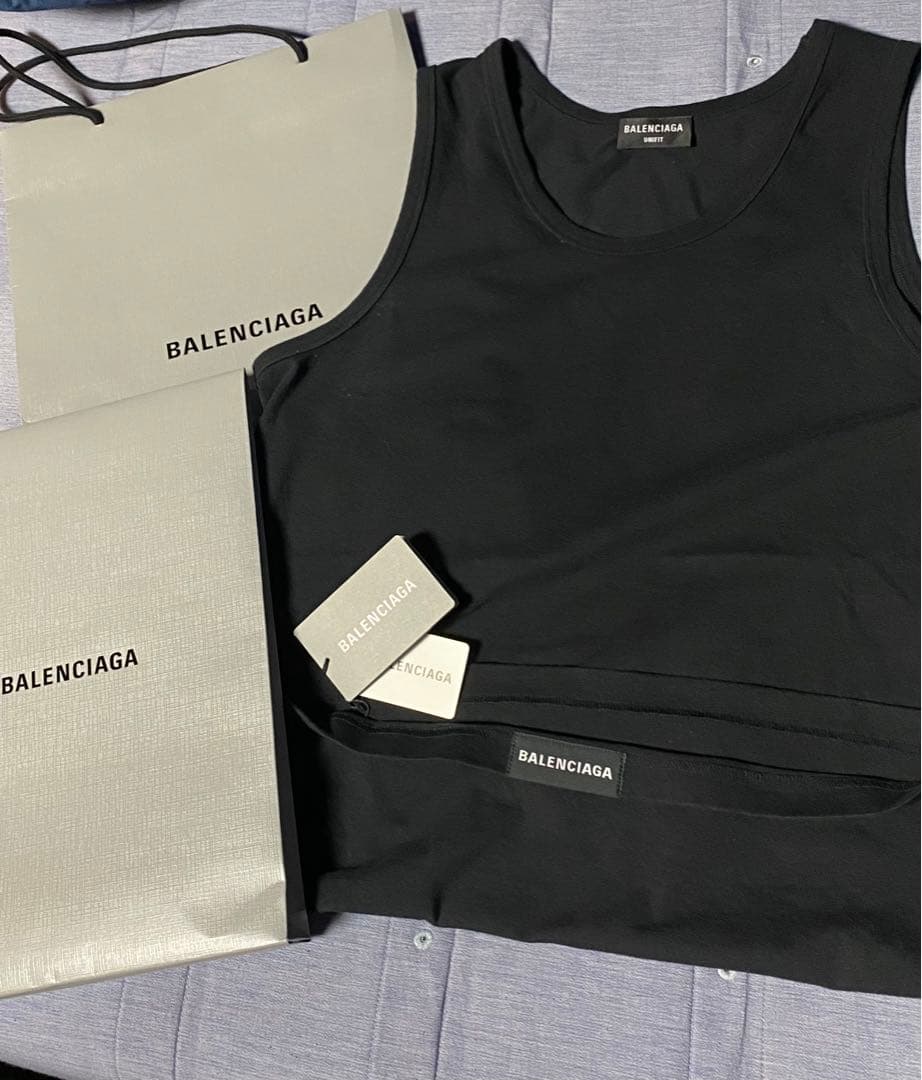 新品 正規品 バレンシアガ BALENCIAGA タンクトップ ノースリーブ BALENCIAGA（バレンシアガ） 代官山)BALENCIAGA 国内正規 697880 Loose