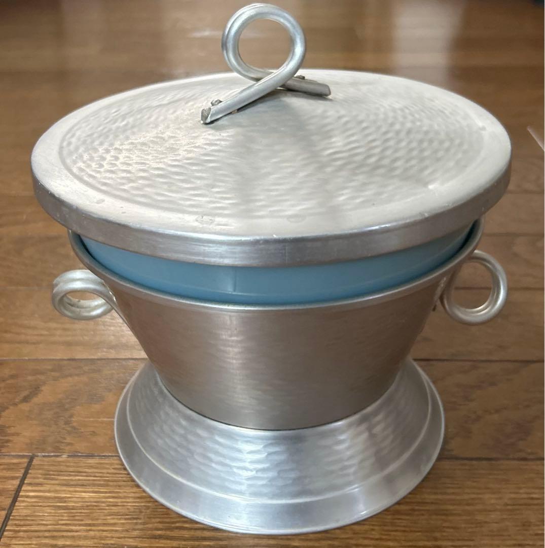 レア Fire King Turquoise Blue Ice Bucket Fire King's turquoise blue glassware was produced for a very short