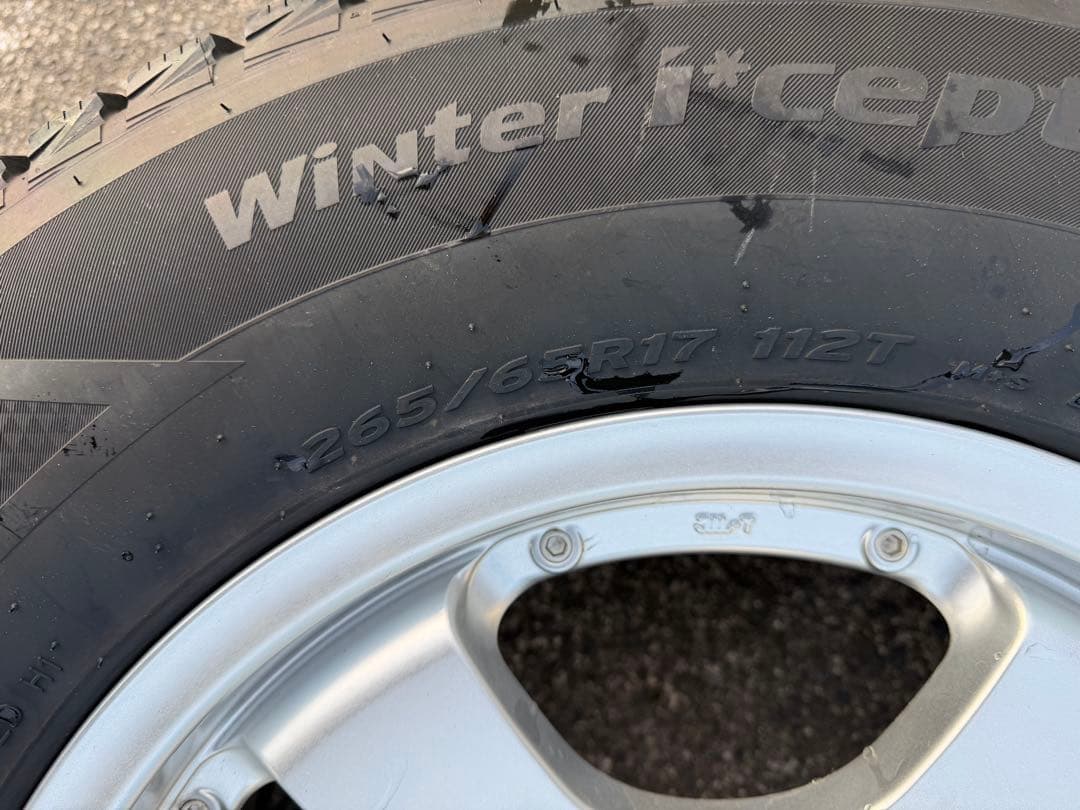 265/65/Ｒ17 スタッドレス　タイヤ ホイールセット 4本