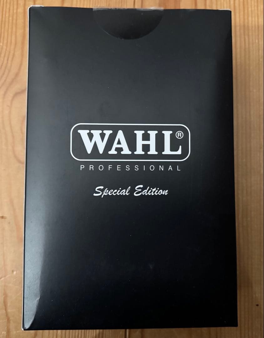 ボディ・フェイスケア WAHL 5540-520 BLACK ICON Wahl 9865-1301 All in One Rechargeable Groomer Instruction Manual