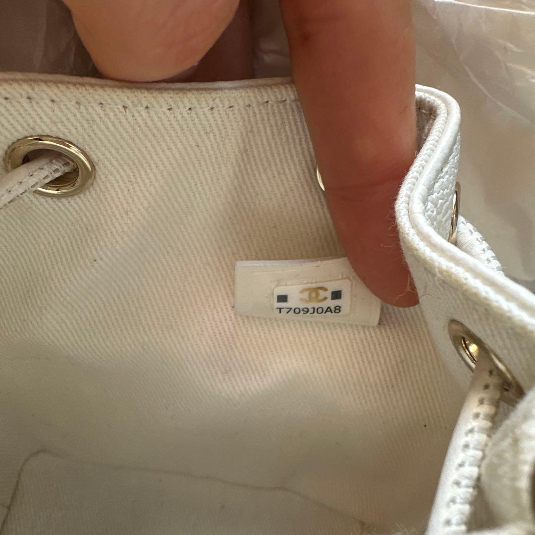 特価価格 CHANEL バゲットバック ミニ ホワイト キャビアスキン CHANEL