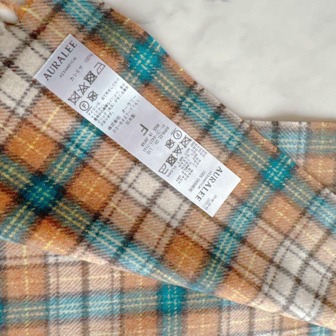 新品タグ付 23AW AURALEE カシミア チェック ストール マフラー - メルカリ