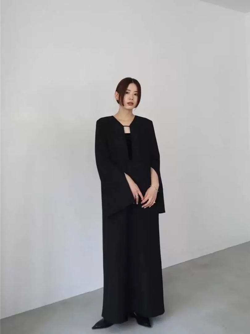 louren slit sleeve flare dress - メルカリ