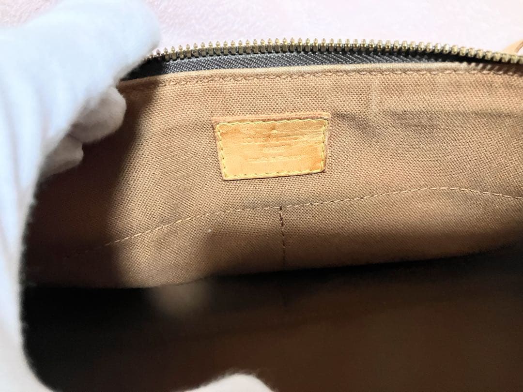 ア*ソ様 ルイヴィトン モノグラム ポパンクールロン 収納力