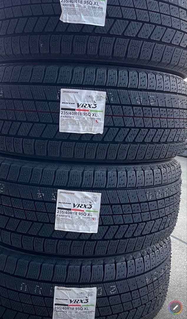 新品未使用 VRX3 スタッドレスタイヤ 235/40R18 4本セット BRIDGESTONE（ブリヂストン） シビック 等 ブリザック VRX3 235/40R18
