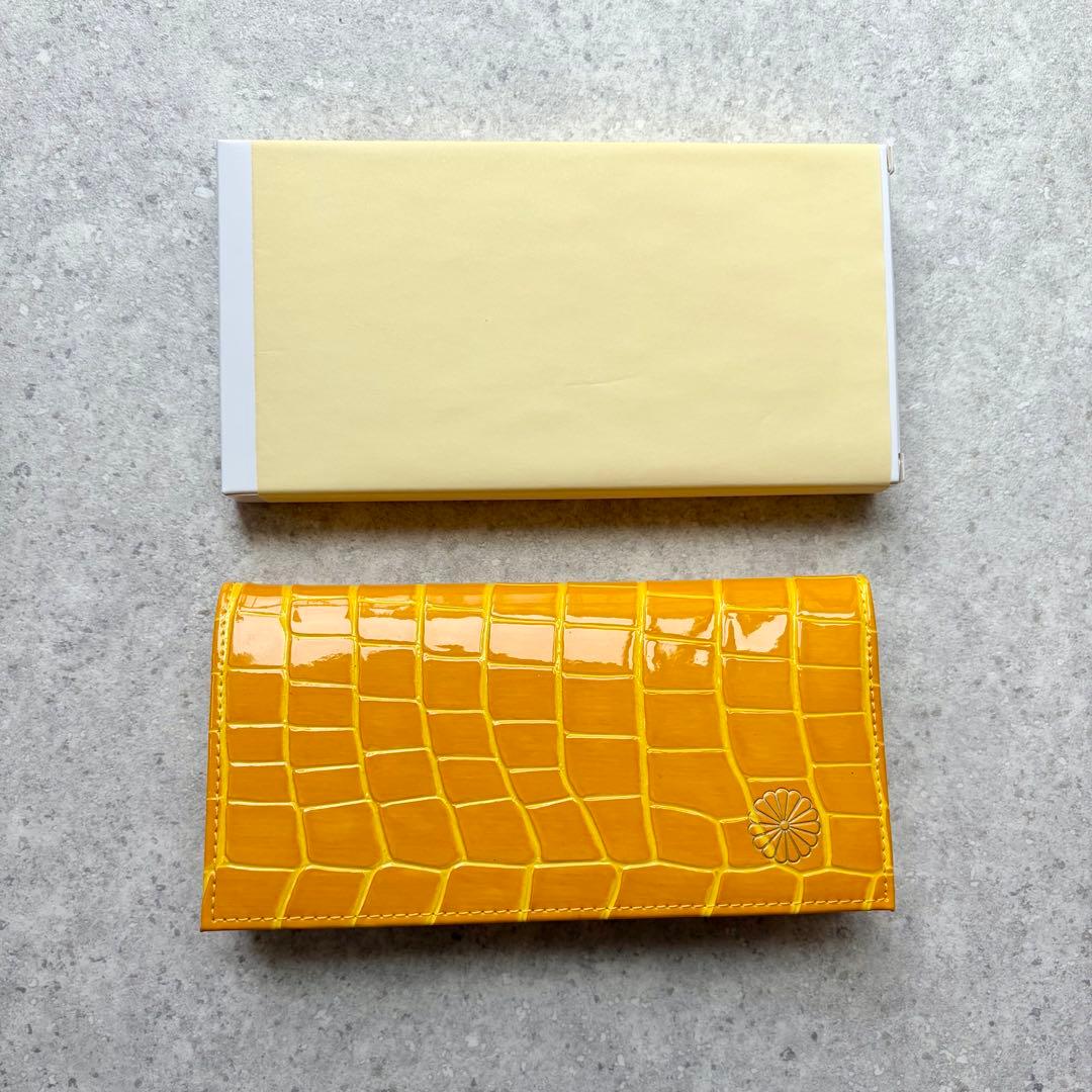 新品・未使用】皇居財布 本革 クロコ型押し 黄色 イエロー - メルカリ