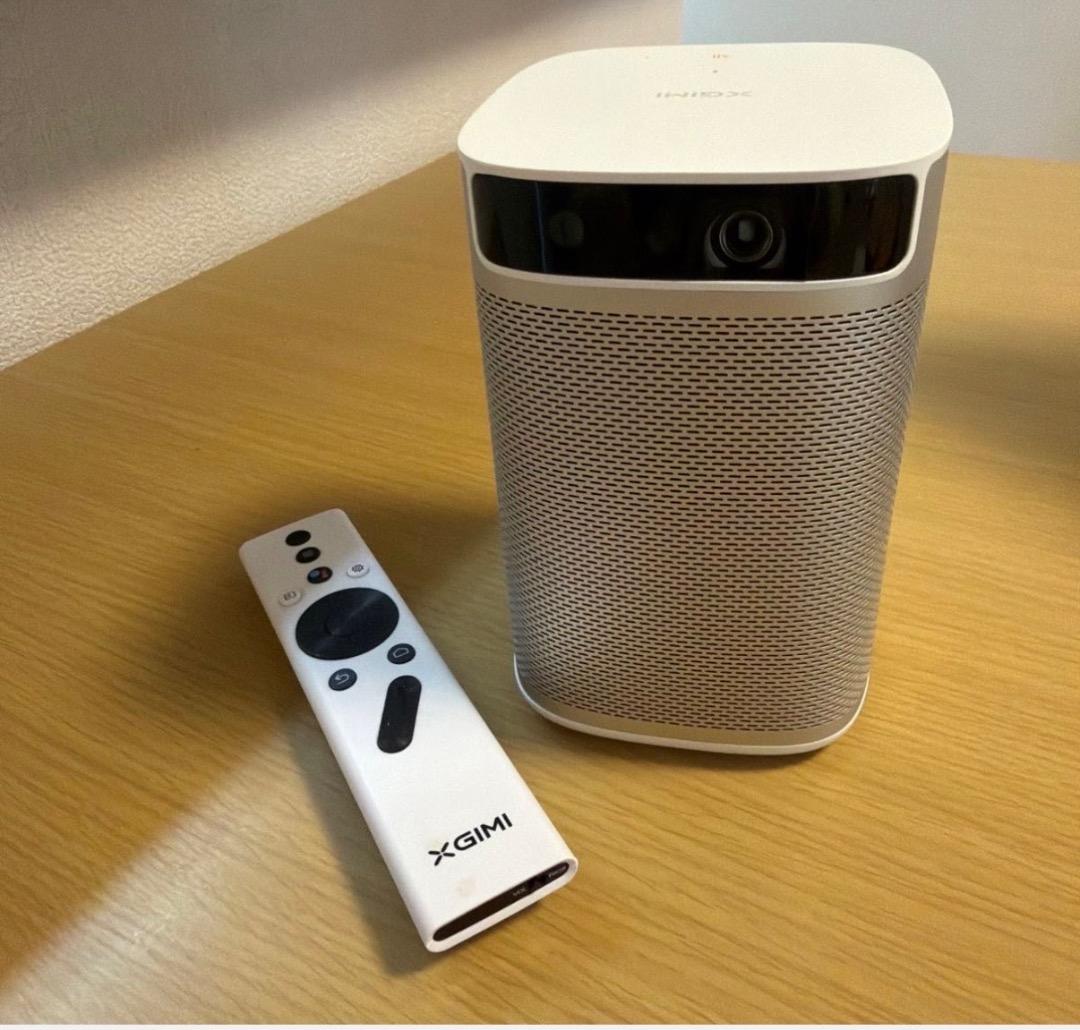 MoGo Pro プロジェクター XGIMI ホームプロジェクター Android搭載のプロジェクター「MoGo Pro」ってどう？使い心地をレビュー