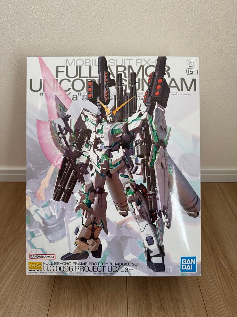 MG フルアーマー ユニコーンガンダム Ver.Ka 【水曜までの出品予定】 MG 機動戦士ガンダムUC フルアーマーユニコーンガンダム Ver.Ka 1/100