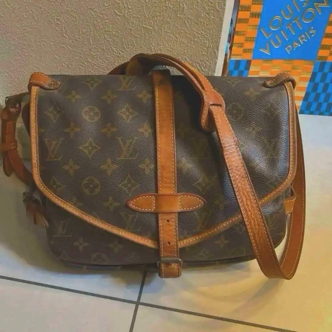 Louis Vuitton ソミュール　中型ショルダーバッグ ブラウン LOUIS VUITTON（ルイ・ヴィトン） （新品・未使用品）ルイ ヴィトン