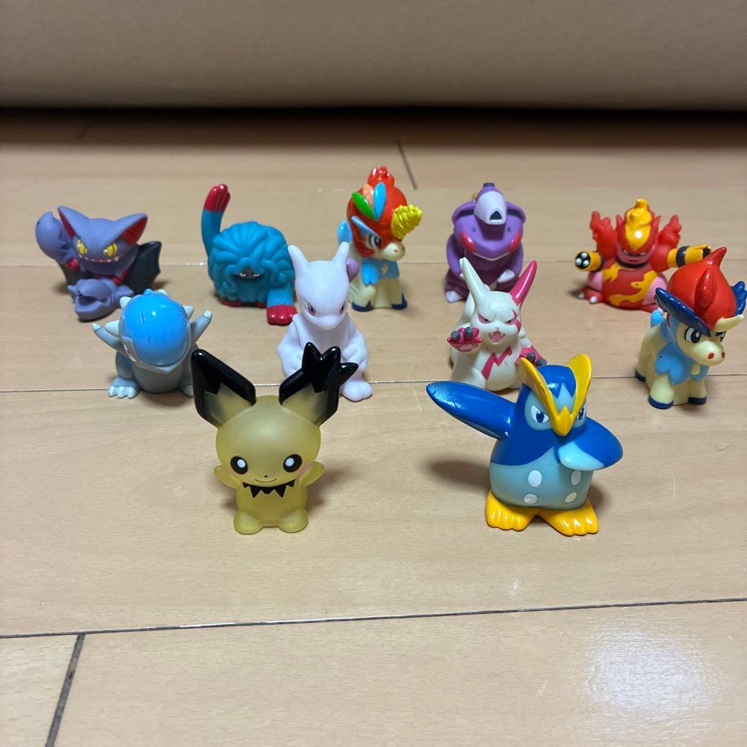 ポケモン指人形・ソフビ 11体 - メルカリ