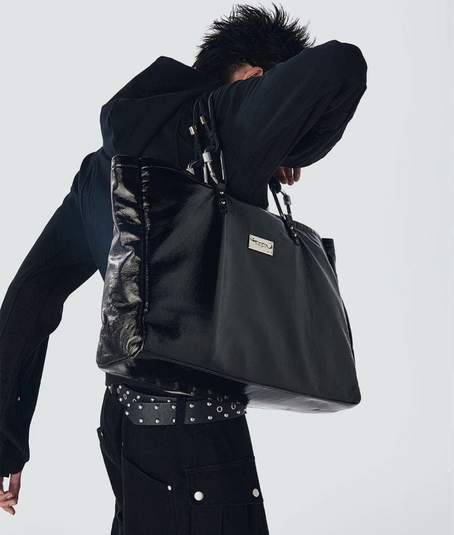 バッグ】jentlouis Carabiner Tote Bag - メルカリ