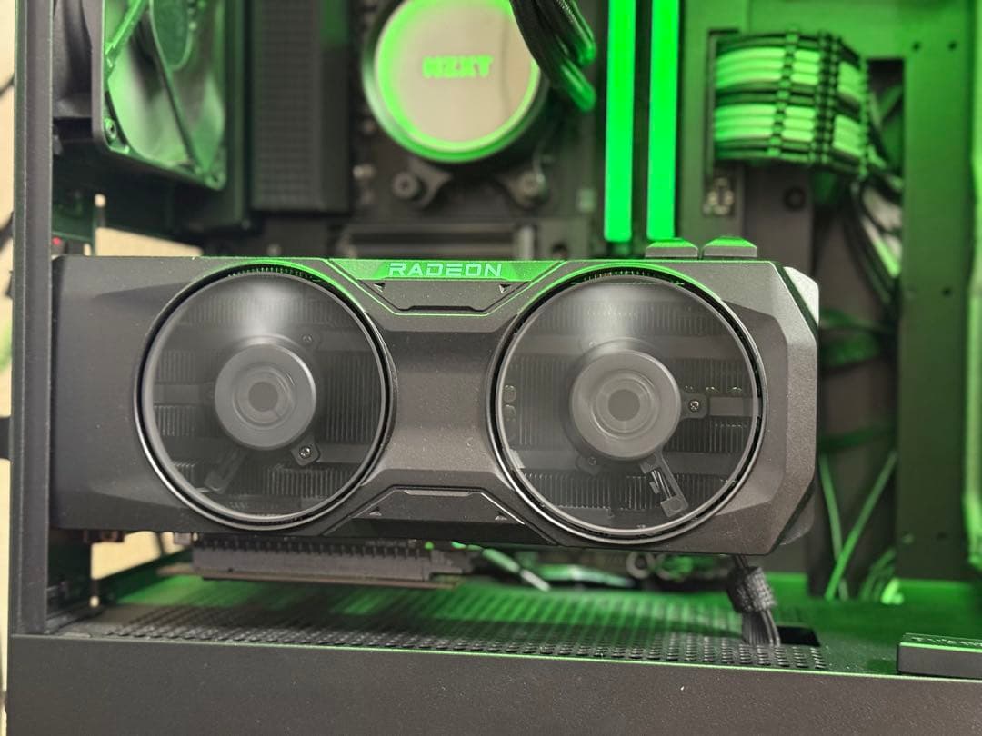 グラフィックボード・グラボ・ビデオカード Sapphire Radeon RX 7800 XT 16GB SAPPHIRE AMD Radeon RX 7800 XT GAMING 16GB GDDR6 | SAPPHIRE