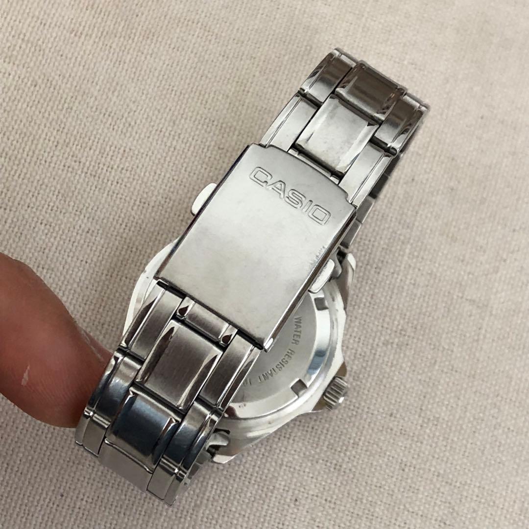 《中古》　CASIO ダイバー　クォーツ　MTD-1043 腕時計