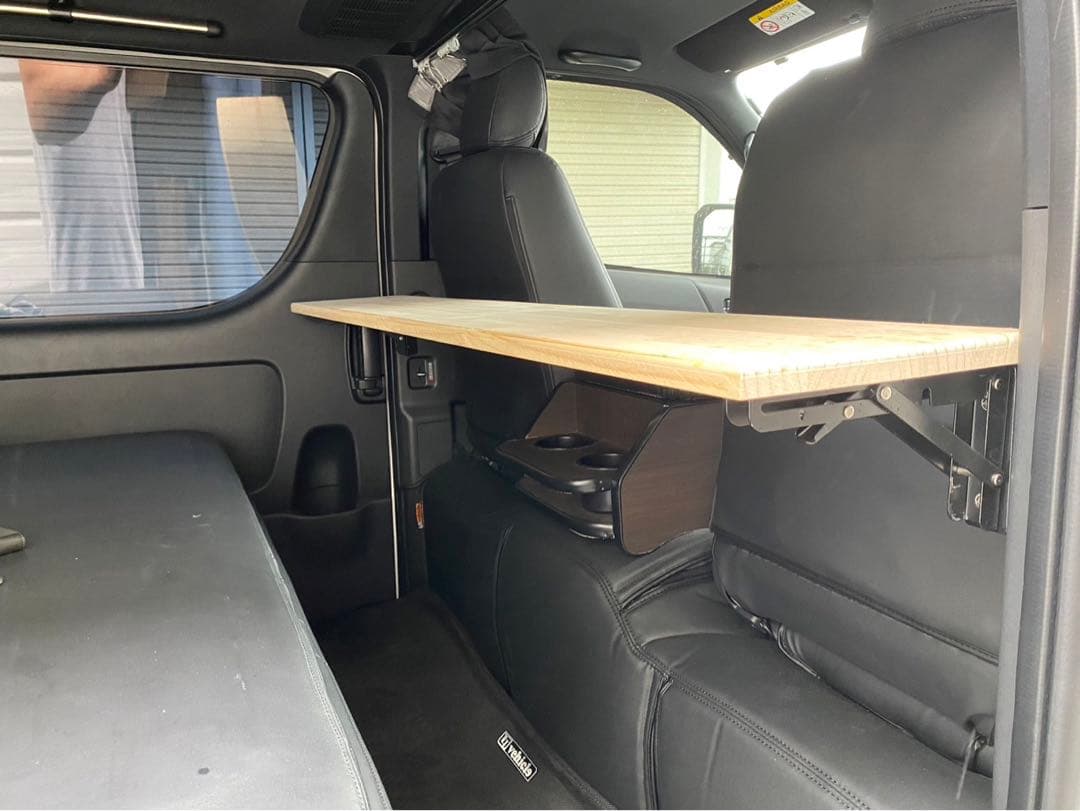 ハイエースセカンドテーブル用金具 - メルカリ