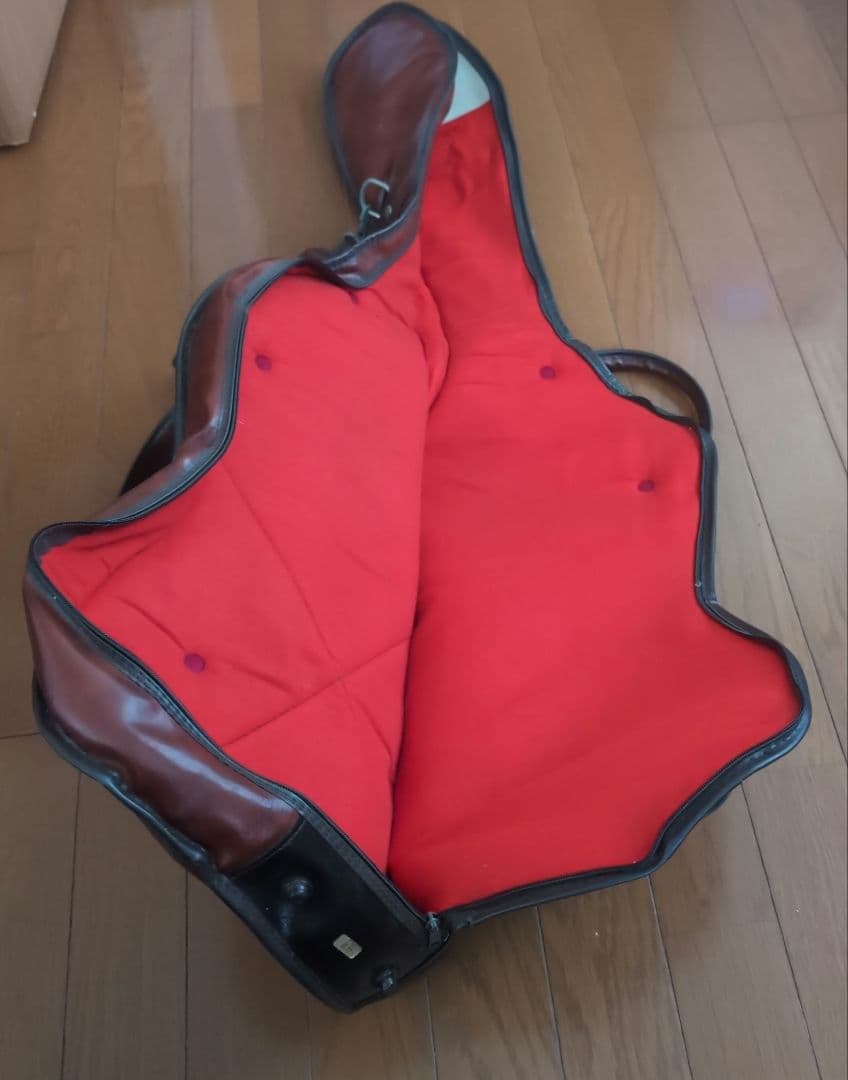 ジャンク品？】Epiphone LesPaulStudio、ソフトケース付き - メルカリ