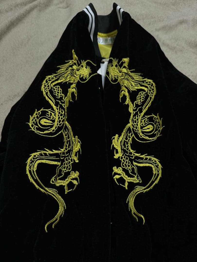 未使用 MOON EYES 別珍 龍 日本限定 スカジャン unisex 美品 - メルカリ
