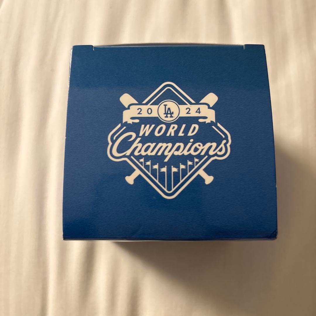 大谷翔平 ワールドチャンピオン リング 来場者限定 スタジアム配布